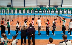 Et maintenant ça compte !
Huit pauvres barebows perdus au milieu des classiques !